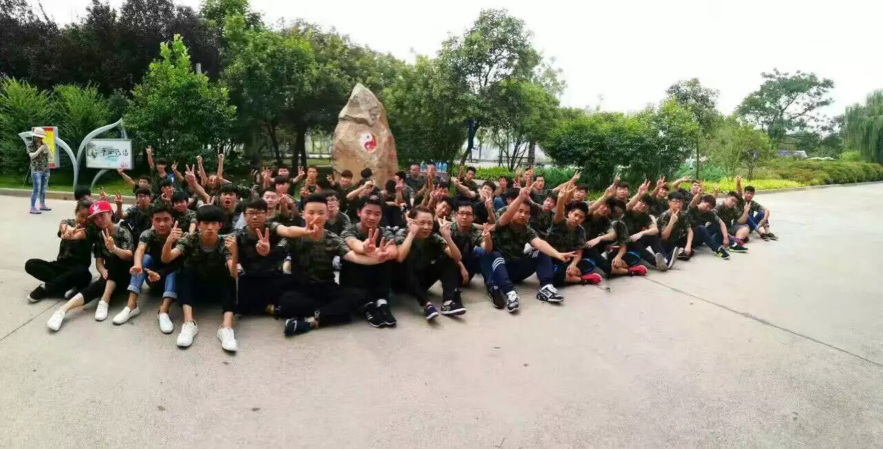 洛阳融科军训进行时